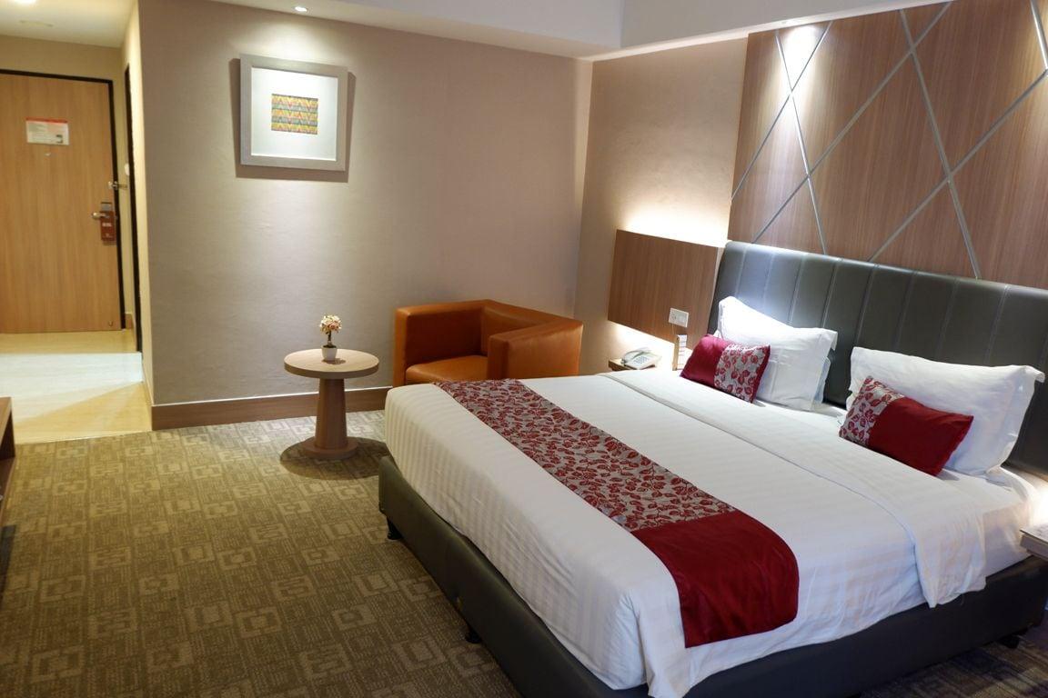 Demelia Hotel Makassar Dış mekan fotoğraf
