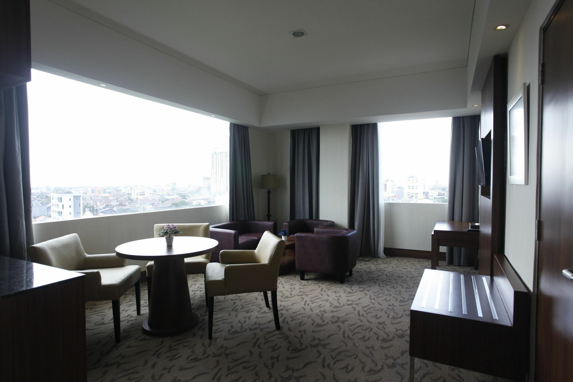 Demelia Hotel Makassar Dış mekan fotoğraf